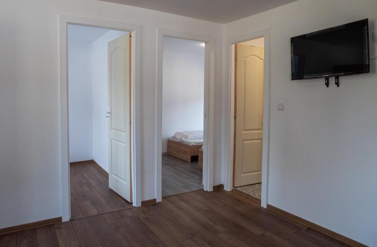 Poiana Cu Flori Apart otel Satu Mare Dış mekan fotoğraf